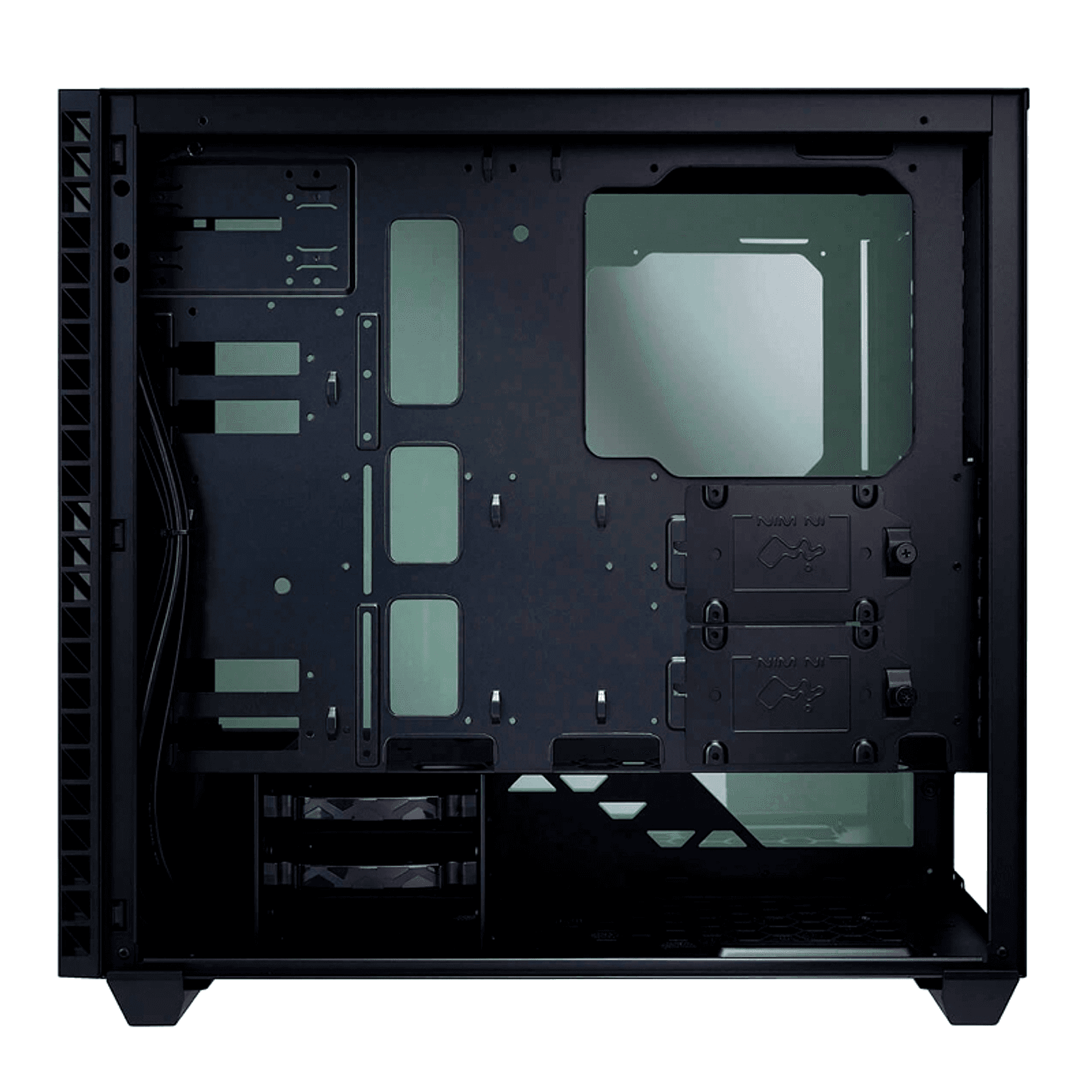 Внутренняя сторона шасси InWin 216