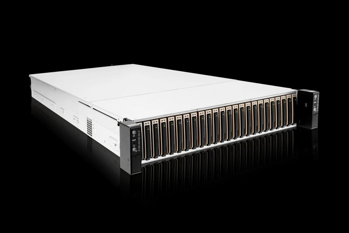 InWin IW-RN224-03 — фото 1