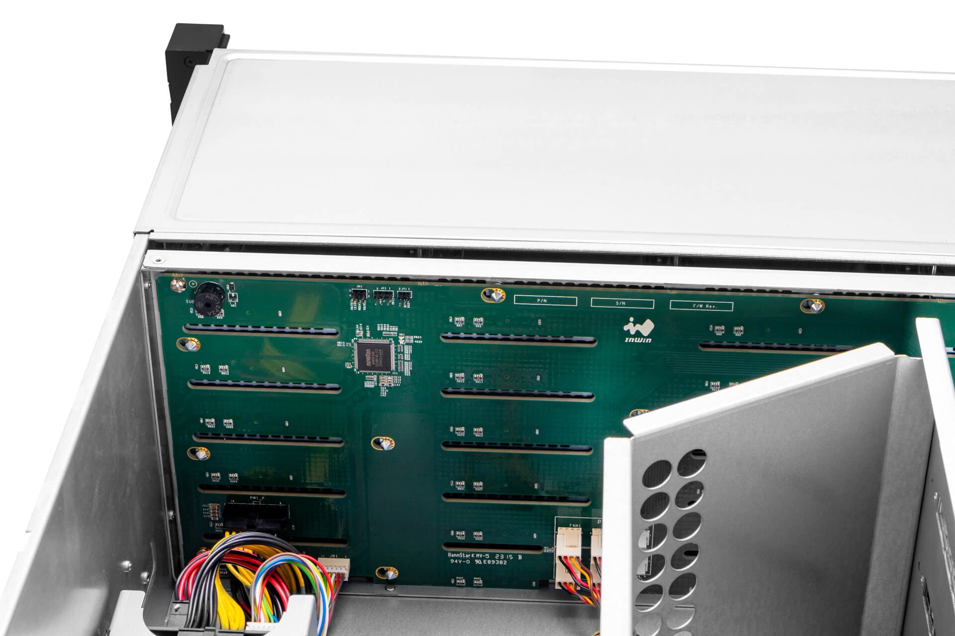 Резервируемые модули InWin IW-RJ424-07