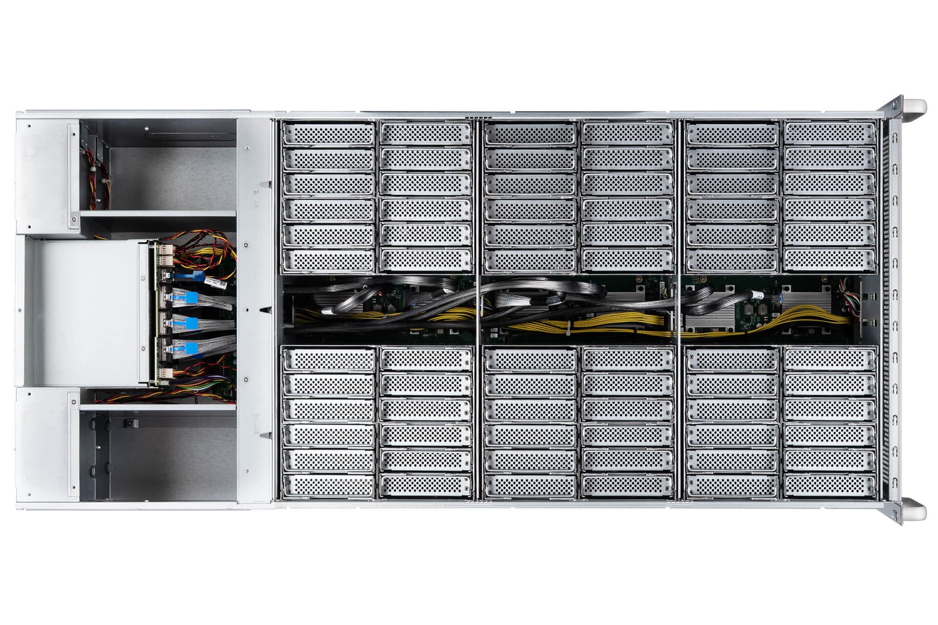Вид InWin IW-RJ472-08 сверху