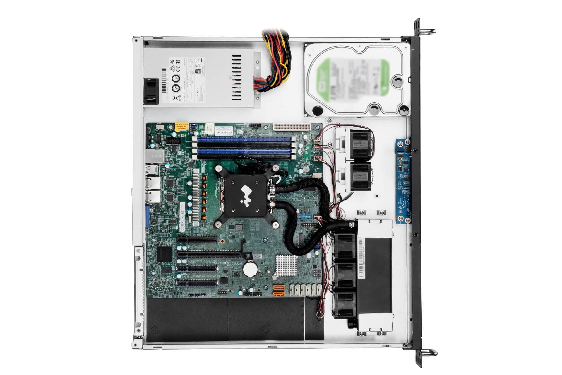 Вид InWin IW-RL100