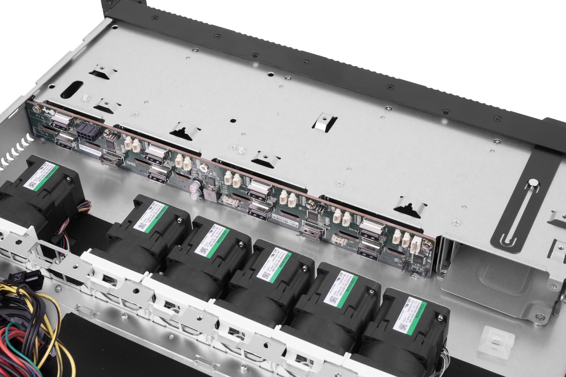Охлаждение InWin IW-RS108-09S