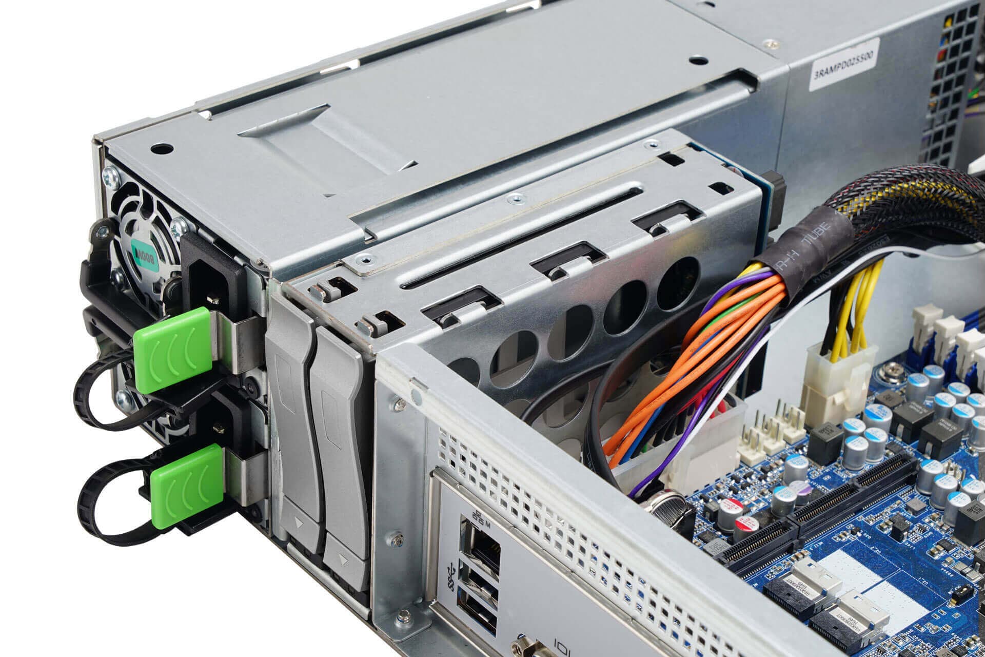 Задняя часть InWin IW-RS212-07