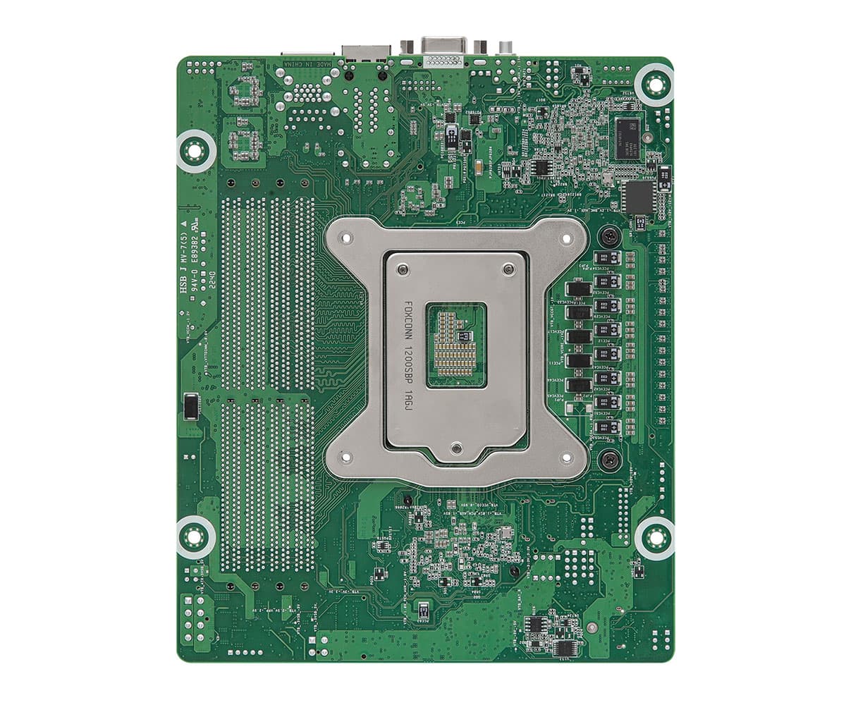 Слоты GPU и расширения ASRock Rack E3C252D4ID2