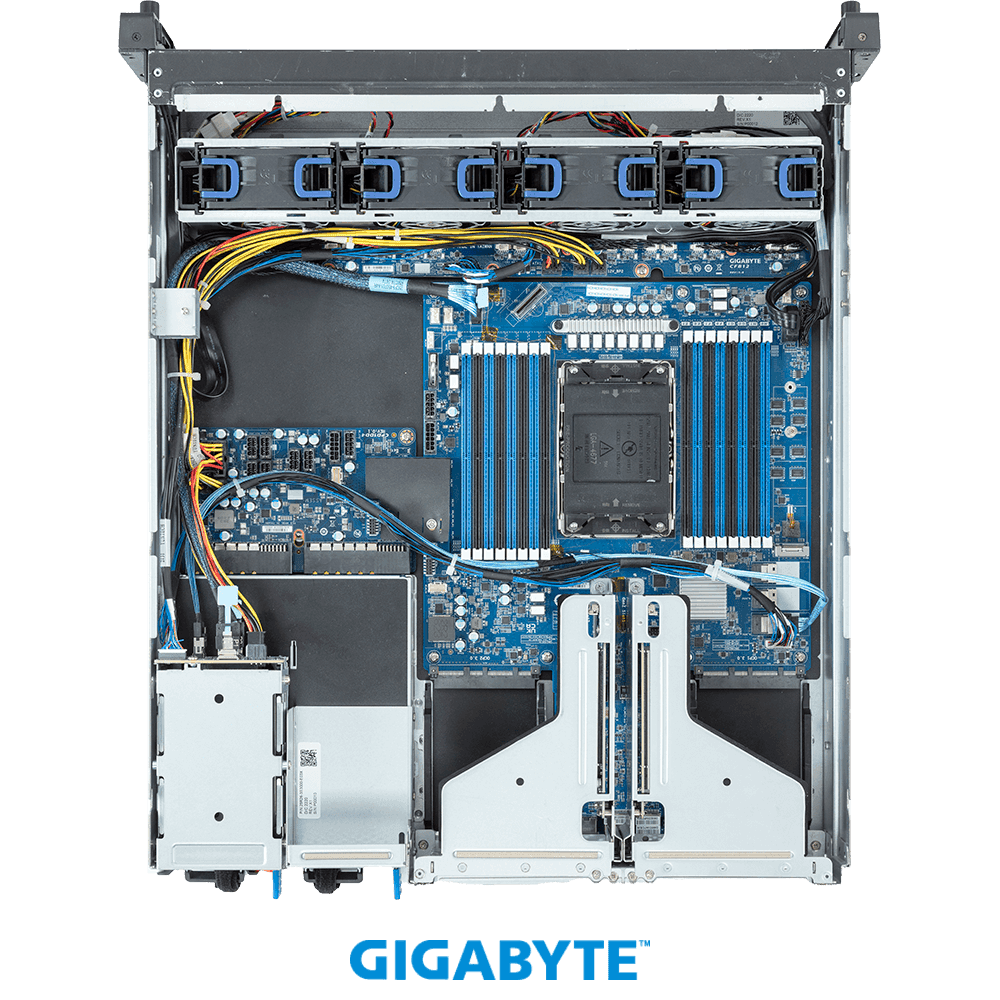 Накопители и задняя панель GIGABYTE E263-S30-AAV1