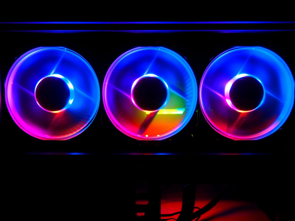 InWin Jupiter AJ120 