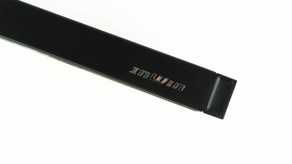 InWinSR36PRO