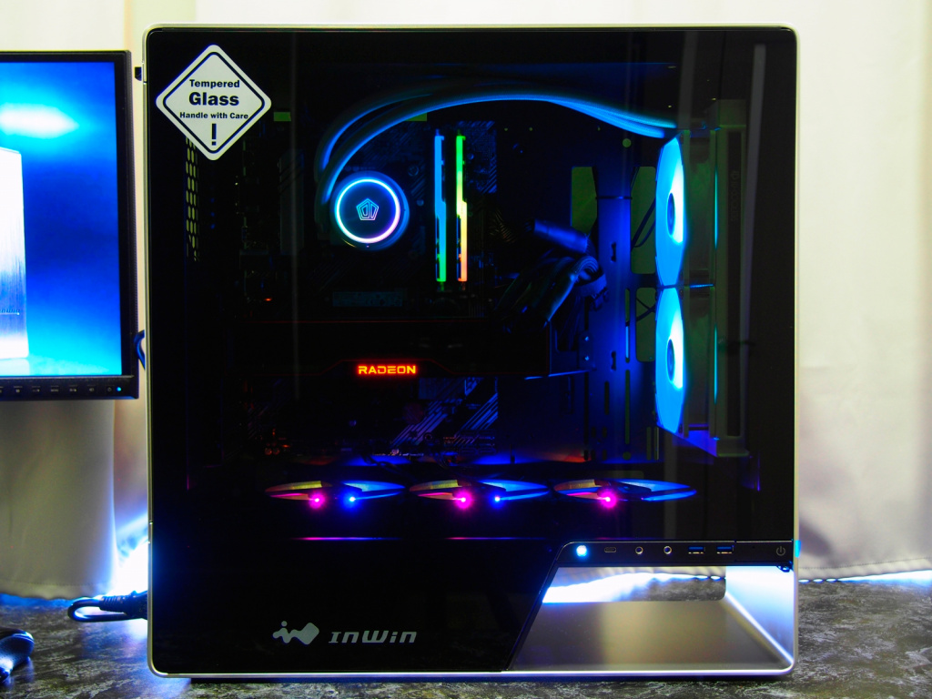 RGB-подсветка InWin 905