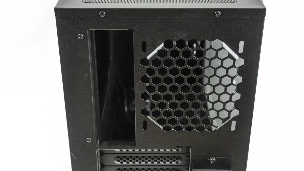 InWin216