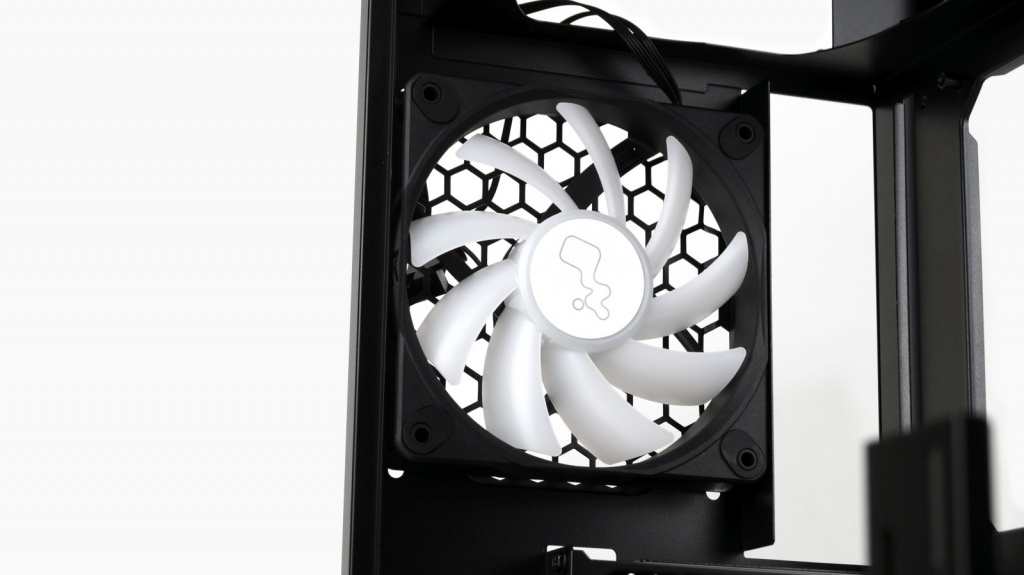 InWin N127 Nebula