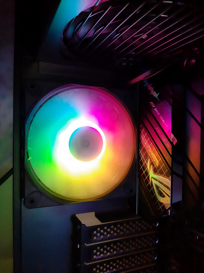 InWin N127 Nebula