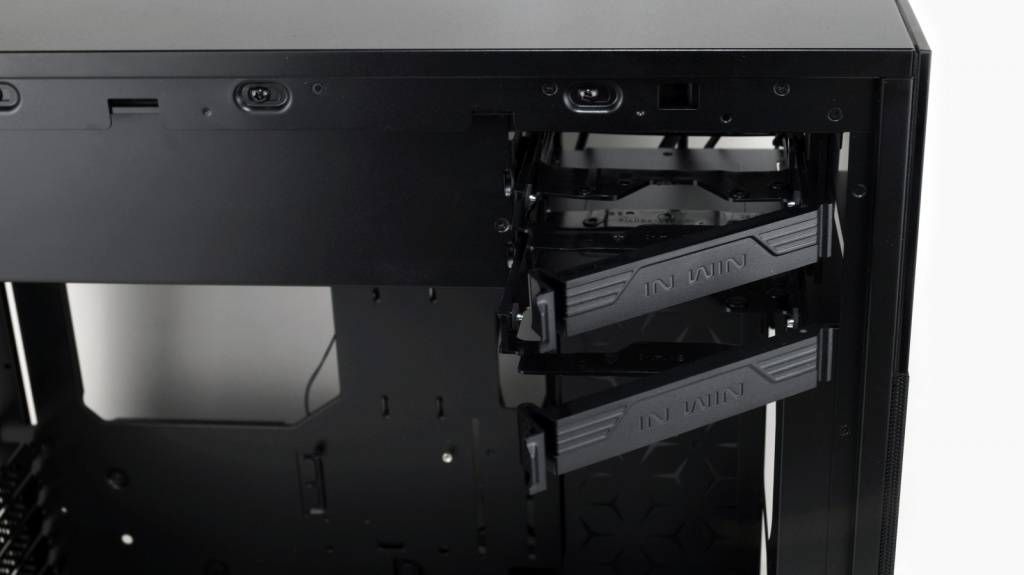 InWin N127 Nebula